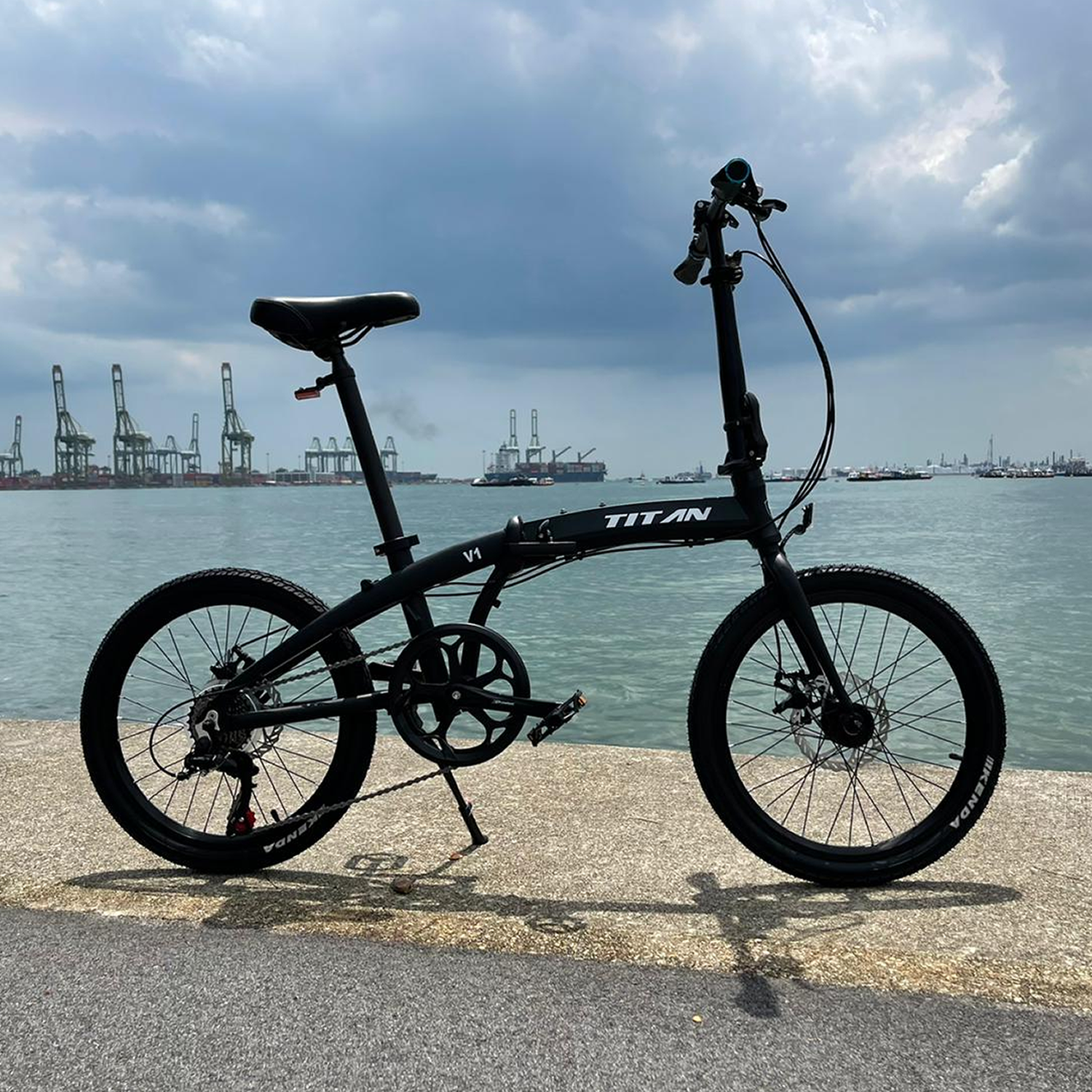 Titan V1 Folding Bike 7-Speed